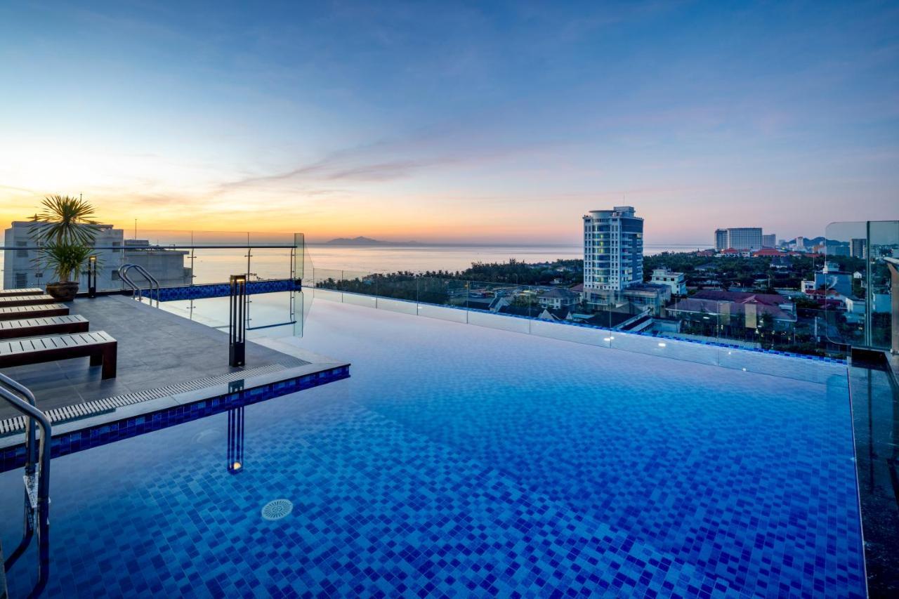 Charming Beauty Hotel Da Nang Buitenkant foto